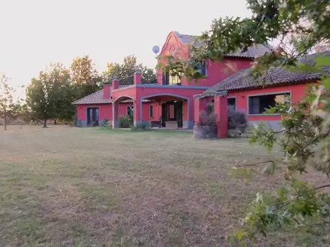 Venta chacra de 4 dormitorios en Colonia Suiza, Baradero