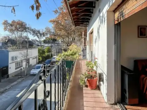 PH en venta de 4 ambientes en Victoria, San Fernando