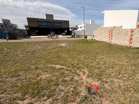 Terreno en Venta de 450,0 m2