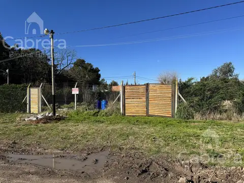 Lote en alquiler en Angel Etcheverry