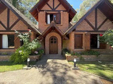 CASA VENTA 5 AMBIENTES PINAMAR NORTE