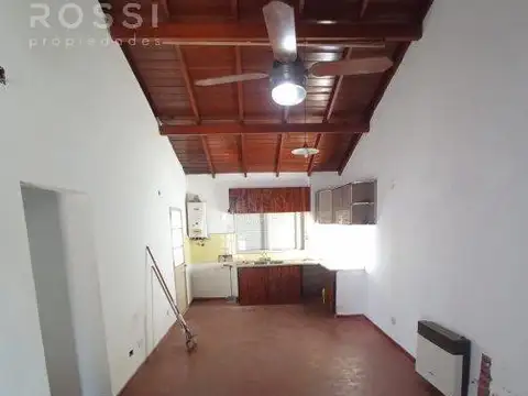 Presidente Domingo Perón  al 1200