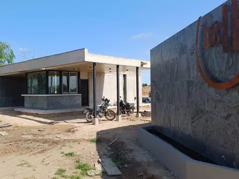 Terreno en Venta 33  mts Fondo