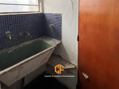 Lote a remodelar/demoler en venta en Villa Ballester