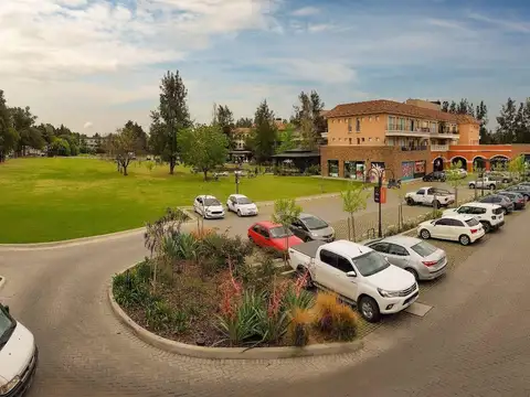 Local  en Alquiler en Pueblo Caamaño, Pilar, G.B.A. Zona Norte