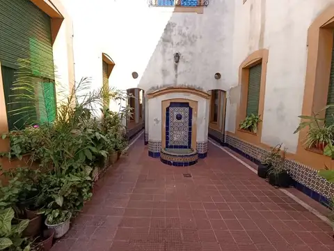 Avenida Rivadavia 2600, Piso 1