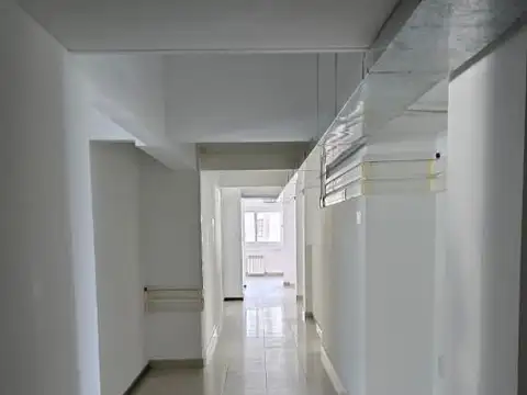 Oficina en Alquiler en Neuquen, USD 8.000