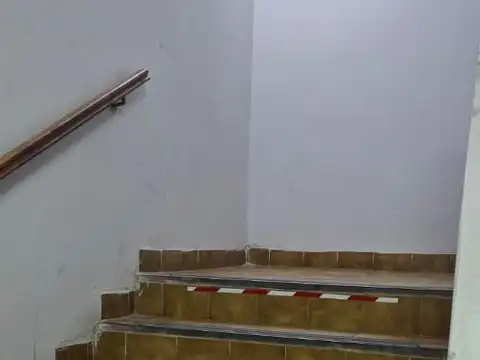 Alquilo Oficina 400 M2 - Microcentro