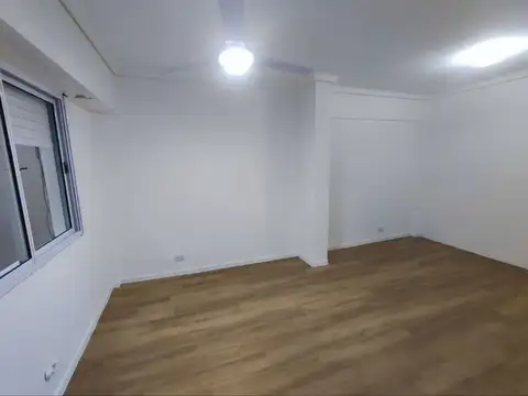 Camargo 300, Piso 2