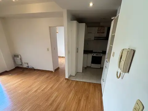 Ciudad De La Paz 3700, Piso 1