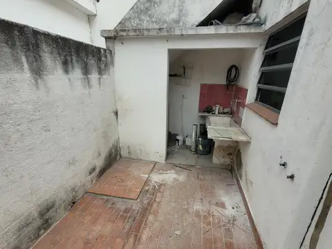 Depto Tipo Casa 3 ambientes con 1 baño