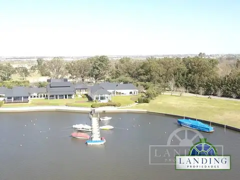 Lote en Barrio Náutico Albanueva