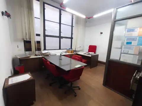 Avenida Valentín Alsina 900, Piso 2