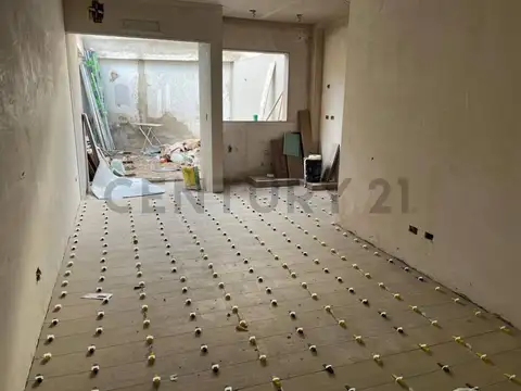 Oportunidad en Caseros: 2 ambientes c/ entrega en 90 días. Permuta