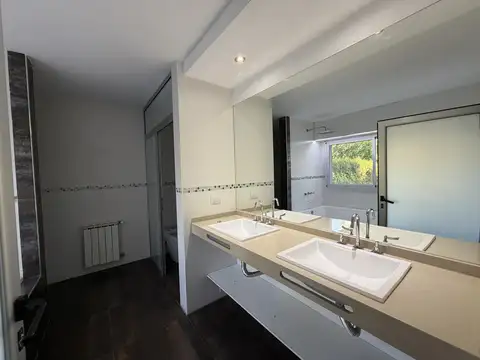 Casa en Venta en Abasto, USD 398.000
