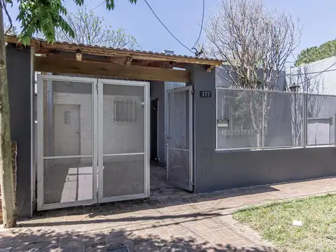 Gonzalez del Solar al 100