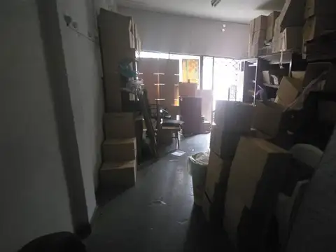 OPORTUNIDAD  LOCAL EN VENTA ALMAGRO