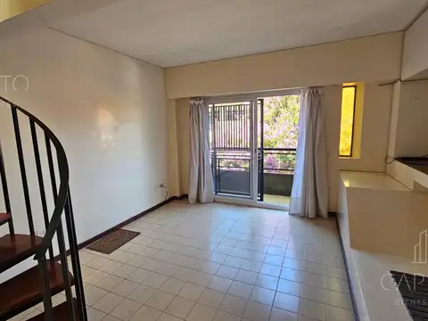 Depto Tipo Casa 3 ambientes con 2 baños