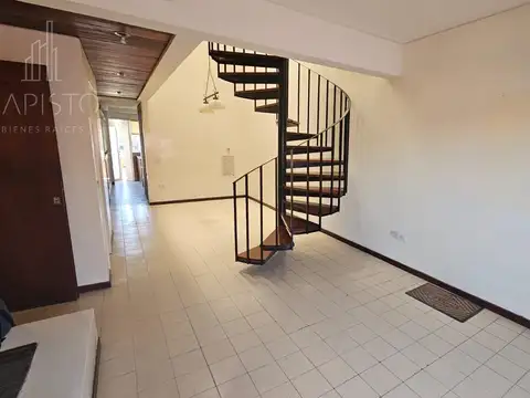 Depto Tipo Casa en Alquiler en Villa Devoto, $ 1.420.000