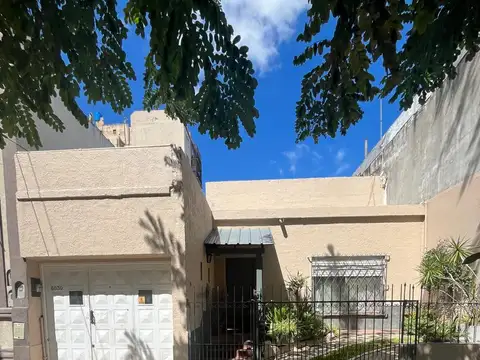 VILLA LURO. YERBAL 6000. PH 3 AMBIENTES C/FRENTE COCHERA CUBIERTA