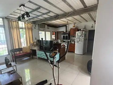 Depto Tipo Casa en Venta con 1 cocheras