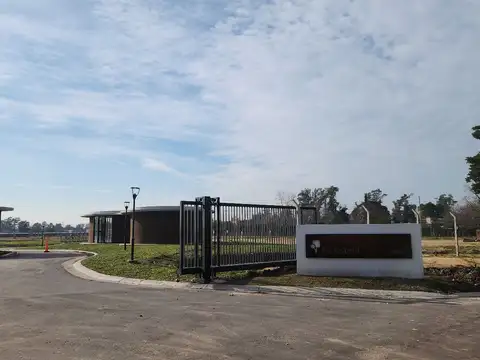 Terreno en venta en Barrio Cerrado La Estela Pilar