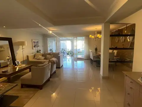 Casa en Venta en Barrio Grand Bourg, USD 213.000