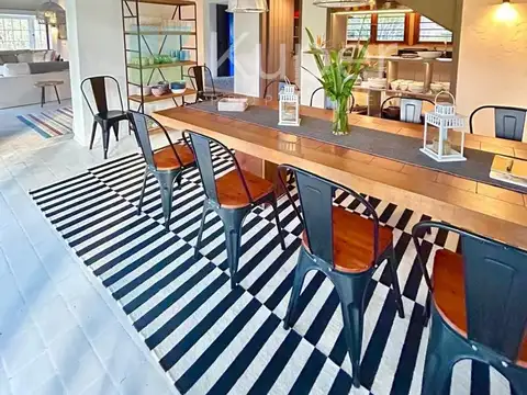 Casa en Venta en La Barra, USD 1.100.000