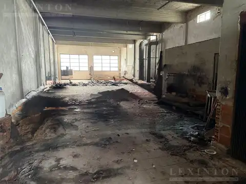 LOTE CON GRAN POTENCIAL – VENTA - VILLA CRESPO – PB   4 PISOS