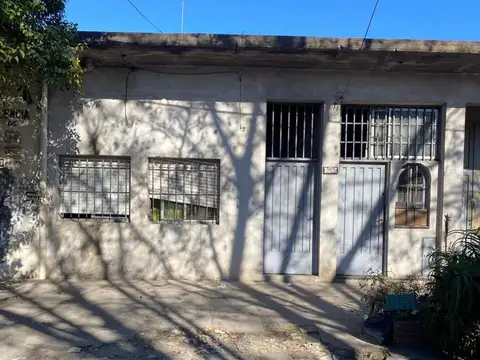 VENTA 5 LOCALES COMERCIALES/COCHERAS PALOMAR