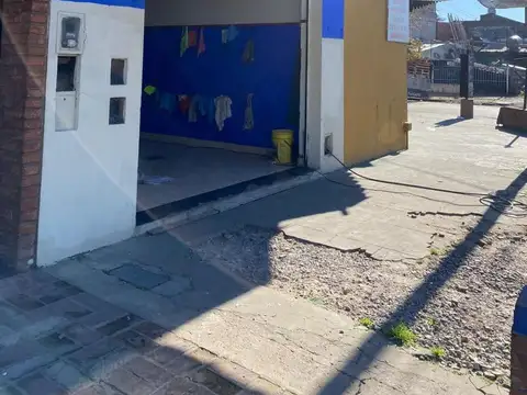 Fondo Comercio en Venta con 5 cocheras