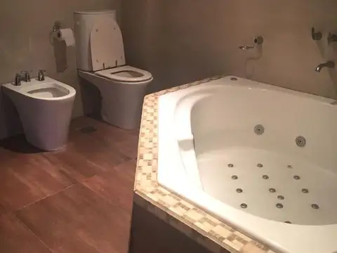 Casa en Venta en Ituzaingo, USD 320.000