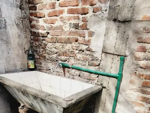 Casa en Venta en Isidro Casanova, USD 52.500