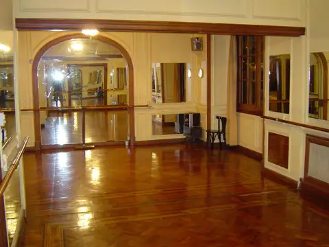 Casa Monoambiente con 7 baños