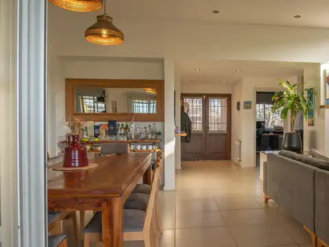 Casa 3 Dormitorios | Greenes de Fisherton | Pileta Climatizada y Galería | APTA CRÉDITO