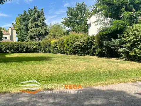Lote a la venta en Country Banco Provincia