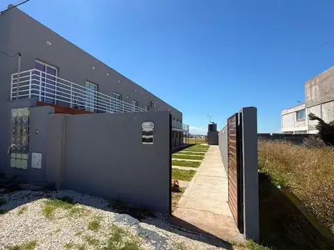 VENTA PH 2 AMBIENTES AL FRENTE PLAYA DORADA