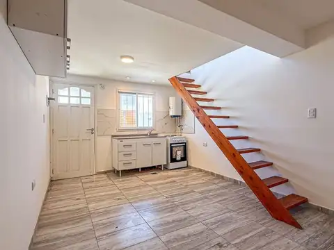 Depto Tipo Casa en Venta de 1 dormitorio
