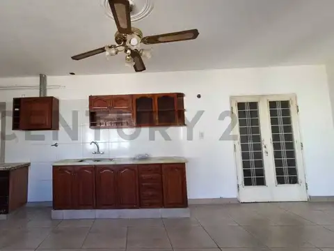 Casa en Alquiler de 3 dormitorios