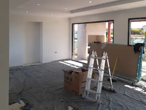 Casa en Venta en Horizontes al Sur, USD 235.000