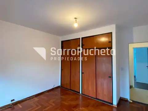 Depto Tipo Casa en Venta en Ramos Mejía Sur, USD 98.000