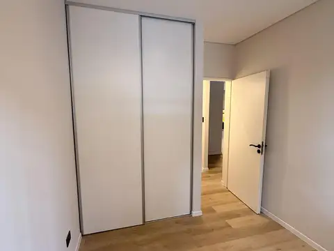 Depto Tipo Casa 4 ambientes con 1 baño