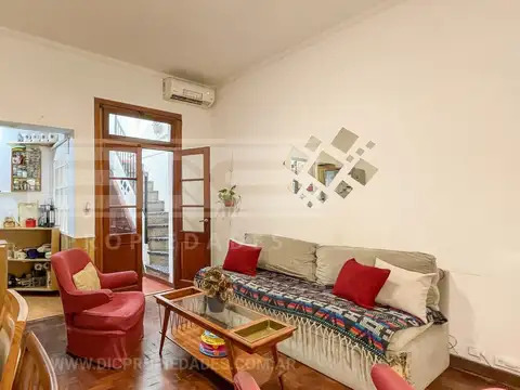 Depto Tipo Casa en Venta de 2 ambientes