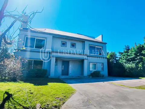 Casa en Venta de 4 dormitorios
