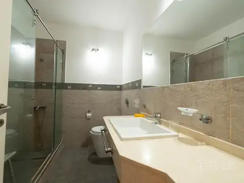 Departamento 4 ambientes con 2 baños