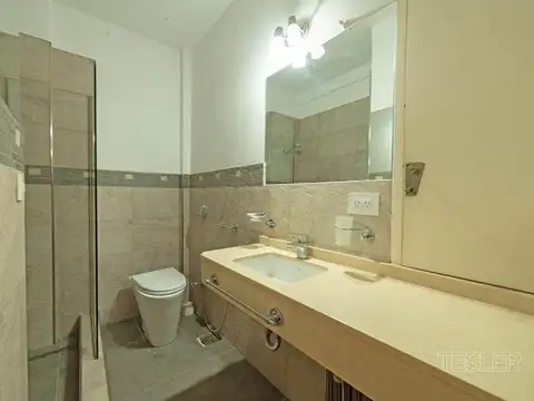 Departamento en Venta 64 años