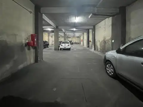 VENTA - Departamento de un dormitorio con cochera - Martín, Rosario.