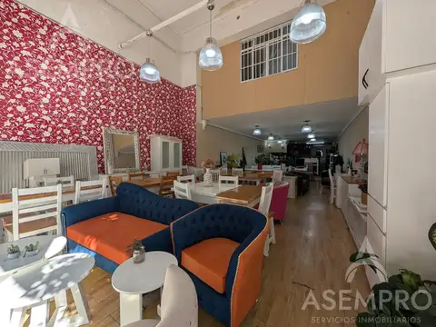 Local en Venta en Balvanera, USD 380.000