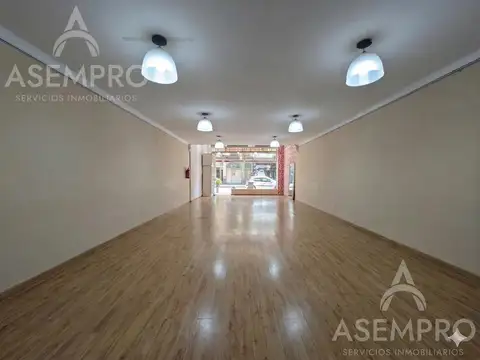 Local en Venta en Balvanera, USD 380.000
