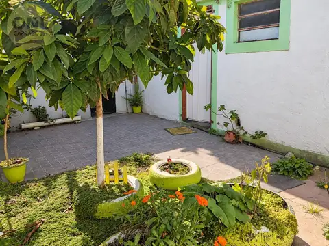 Casa en venta - Berisso, Calle 165 esq. 20